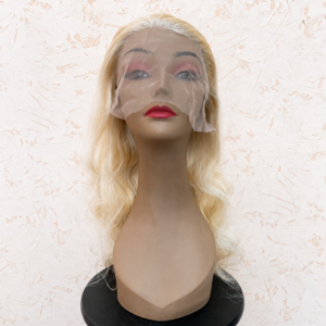 KEZIAH - Perruque Blonde Miel Body Wave HD Lace Cheveux Humains 100 % Raw Hair